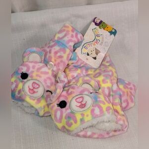 Squishmellow GLOVE Set NWT Rainbow Leopard Print